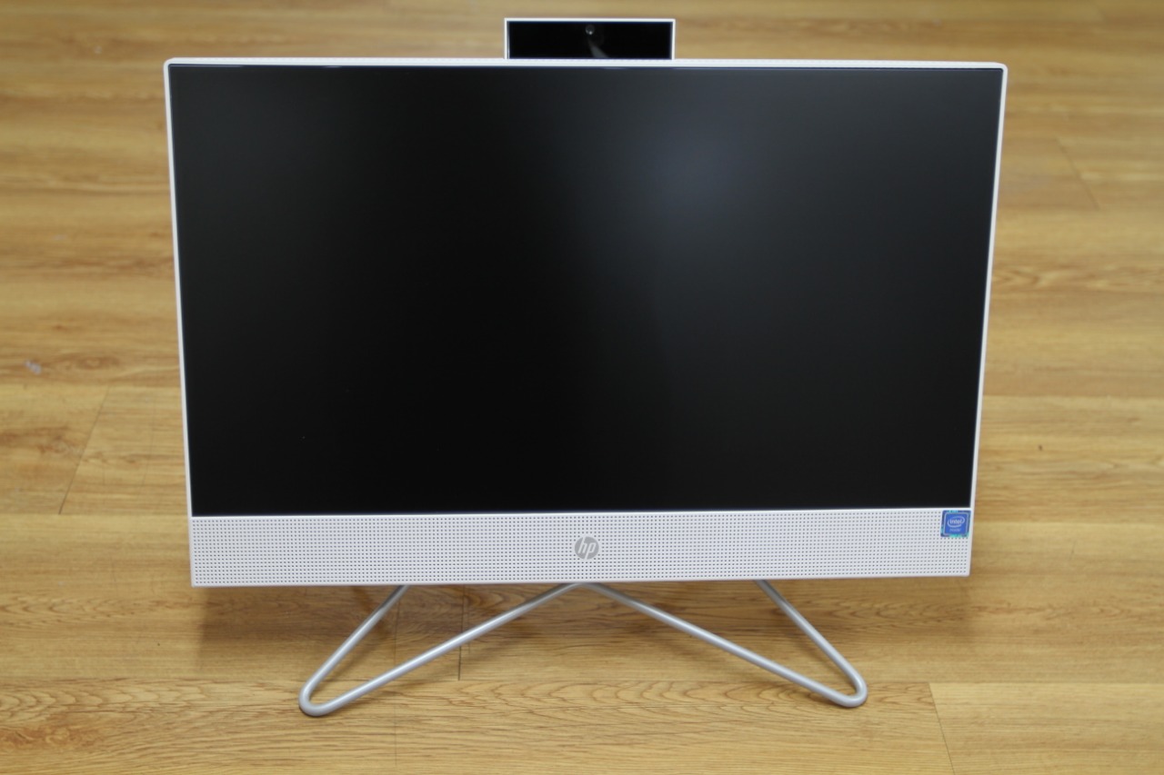 HP 21.5 All-in-One PC, Intel Pentium, 8GB Memory, 128GB SSD